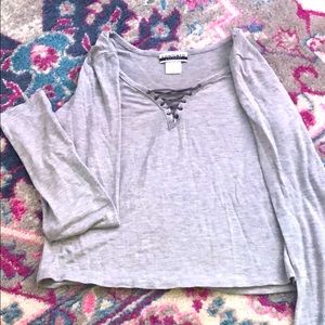 Grey long sleeve crop top